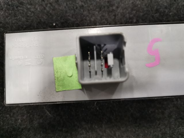 bontott VW GOLF PLUS Ablakemelő Kapcsoló Négyes / Kettes