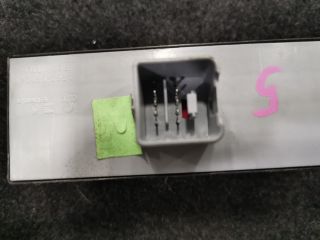 bontott VW GOLF PLUS Ablakemelő Kapcsoló Négyes / Kettes