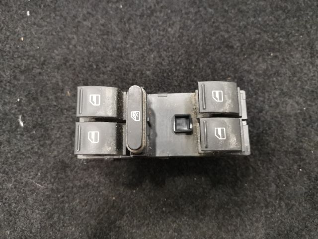 bontott VW GOLF PLUS Ablakemelő Kapcsoló Négyes / Kettes