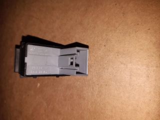 bontott VW GOLF PLUS Ablakemelő Kapcsoló (Pozíciófüggetlen)