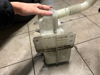 bontott VW GOLF PLUS Ablakmosó Tartály