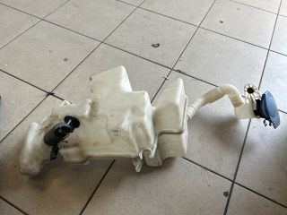 bontott VW GOLF PLUS Ablakmosó Tartály