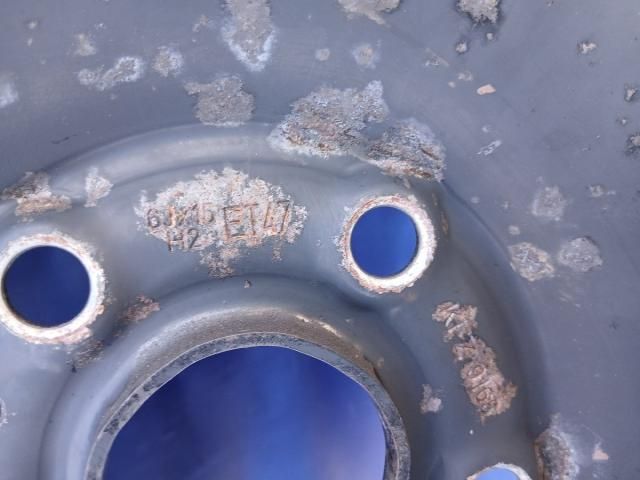 bontott VW GOLF PLUS Acélfelni Szett Gumival