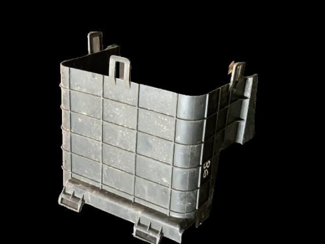 bontott VW GOLF PLUS Akkumulátor Tartó