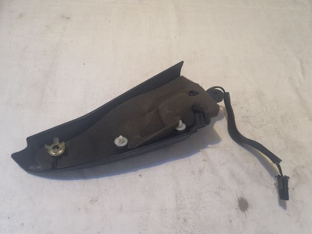 bontott VW GOLF PLUS Bal A Oszlop Hangszóró Burkolat