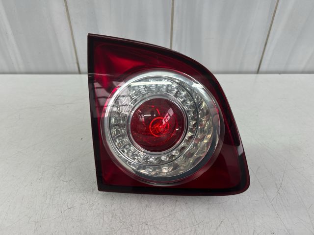 bontott VW GOLF PLUS Bal Belső Hátsó Lámpa