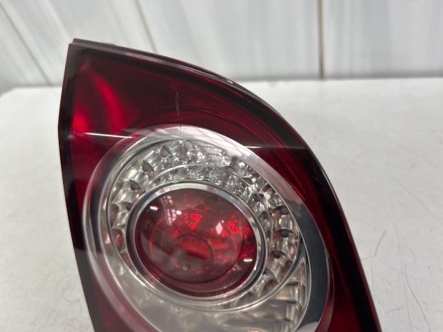 bontott VW GOLF PLUS Bal Belső Hátsó Lámpa