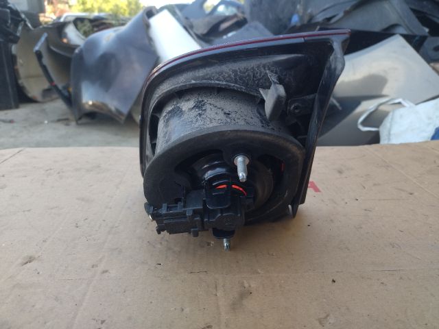 bontott VW GOLF PLUS Bal Belső Hátsó Lámpa