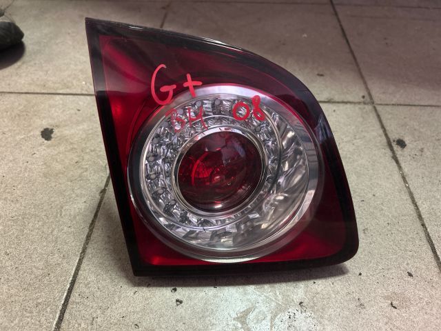 bontott VW GOLF PLUS Bal Belső Hátsó Lámpa