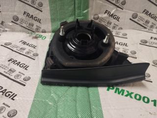 bontott VW GOLF PLUS Bal Belső Hátsó Lámpa