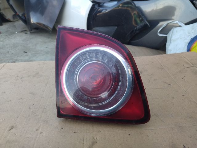 bontott VW GOLF PLUS Bal Belső Hátsó Lámpa