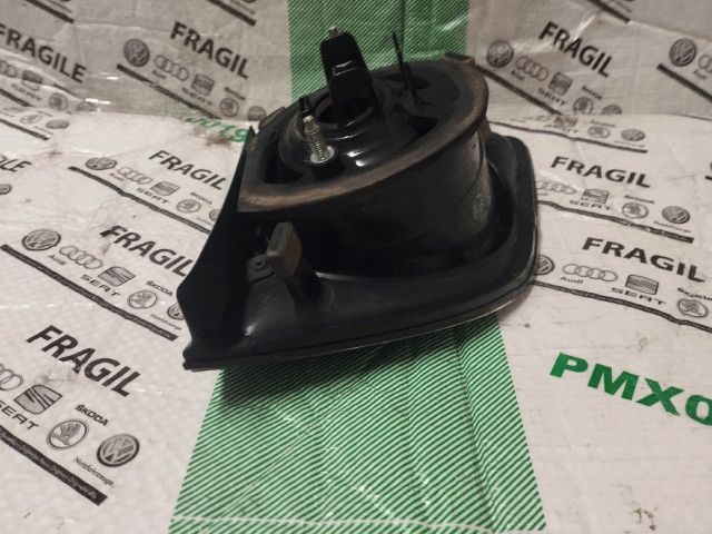 bontott VW GOLF PLUS Bal Belső Hátsó Lámpa