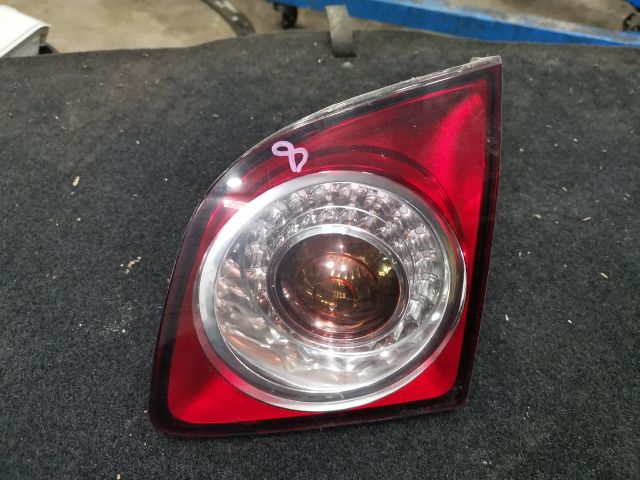 bontott VW GOLF PLUS Bal Belső Hátsó Lámpa