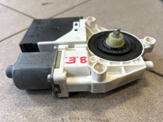 bontott VW GOLF PLUS Bal első Ablakemelő Motor