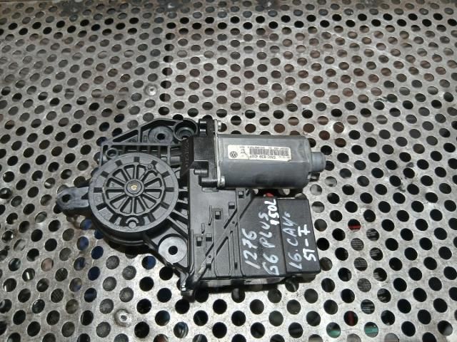 bontott VW GOLF PLUS Bal első Ablakemelő Motor