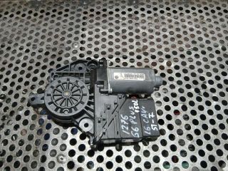 bontott VW GOLF PLUS Bal első Ablakemelő Motor