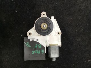 bontott VW GOLF PLUS Bal első Ablakemelő Motor