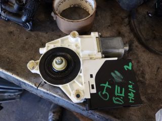 bontott VW GOLF PLUS Bal első Ablakemelő Motor