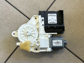 bontott VW GOLF PLUS Bal első Ablakemelő Motor