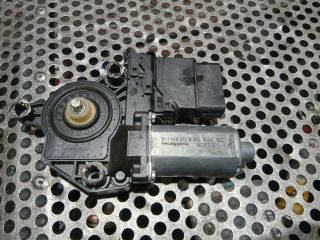 bontott VW GOLF PLUS Bal első Ablakemelő Motor