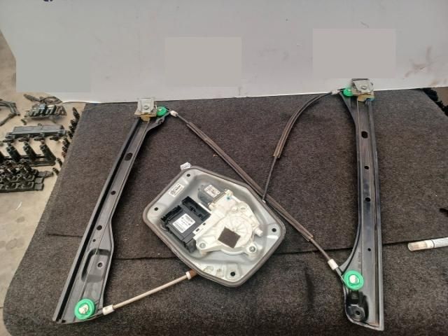 bontott VW GOLF PLUS Bal első Ablakemelő Szerkezet (Elektromos)