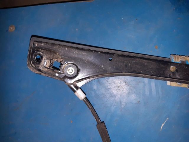 bontott VW GOLF PLUS Bal első Ablakemelő Szerkezet (Elektromos)