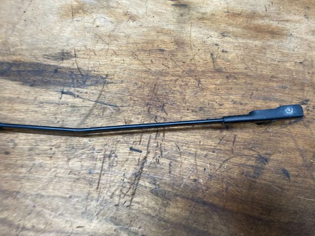 bontott VW GOLF PLUS Bal első Ablaktörlő Kar