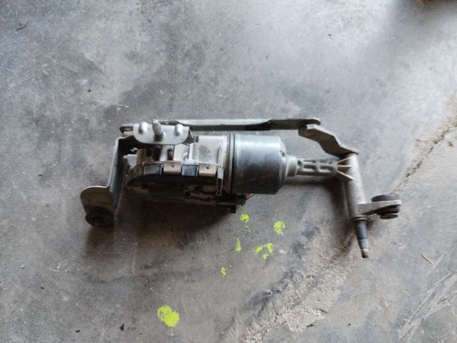 bontott VW GOLF PLUS Bal első Ablaktörlő Motor