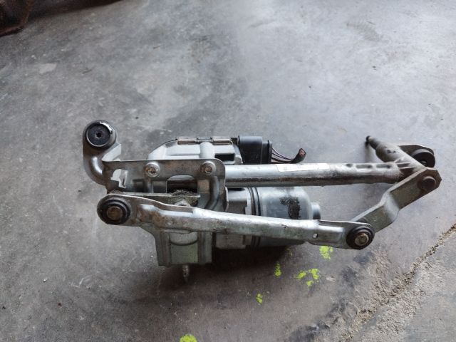 bontott VW GOLF PLUS Bal első Ablaktörlő Motor