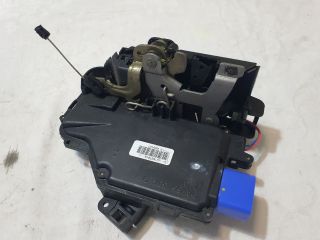 bontott VW GOLF PLUS Bal első Ajtózár