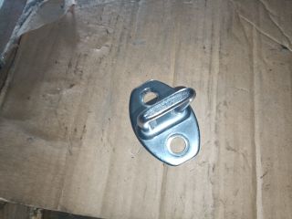 bontott VW GOLF PLUS Bal első Ajtózár