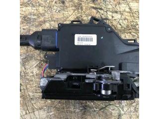 bontott VW GOLF PLUS Bal első Ajtózár