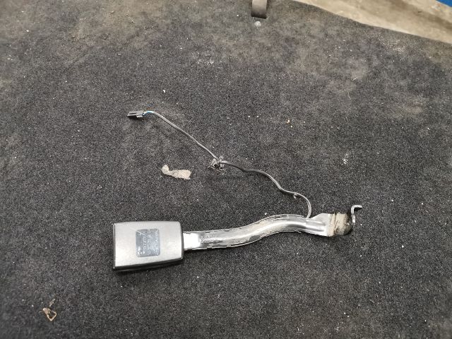 bontott VW GOLF PLUS Bal első Biztonsági Öv Csat