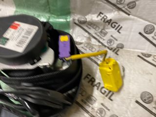 bontott VW GOLF PLUS Bal első Biztonsági Öv