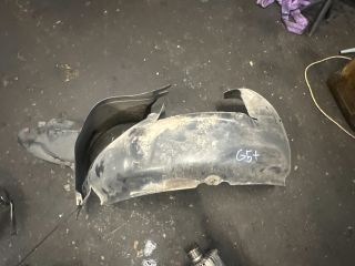 bontott VW GOLF PLUS Bal első Dobbetét (Kerékjárati, Műanyag)