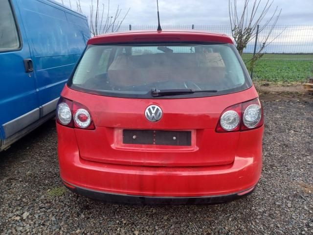 bontott VW GOLF PLUS Bal első Sárvédő