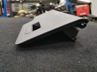 bontott VW GOLF PLUS Bal első Tároló Rekesz