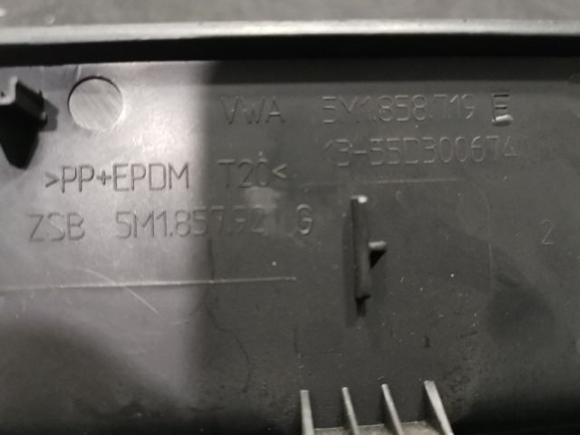 bontott VW GOLF PLUS Bal első Tároló Rekesz