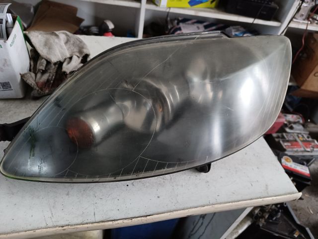 bontott VW GOLF PLUS Bal Fényszóró