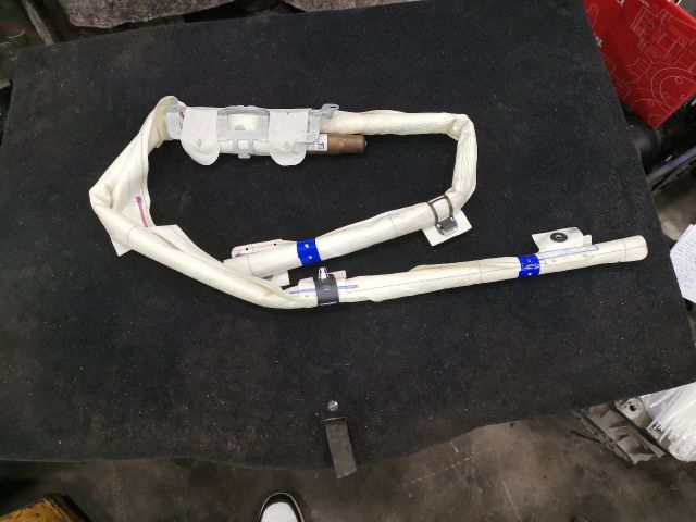 bontott VW GOLF PLUS Bal Függönylégzsák és Oldallégzsák