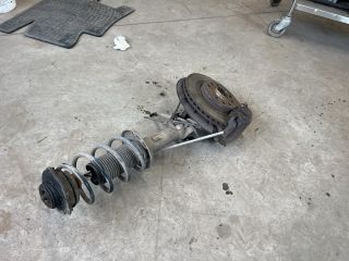 bontott VW GOLF PLUS Bal Gólyaláb Csonkállvánnyal