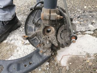 bontott VW GOLF PLUS Bal Gólyaláb Csonkállvánnyal