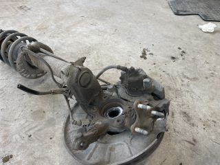 bontott VW GOLF PLUS Bal Gólyaláb Csonkállvánnyal