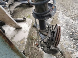 bontott VW GOLF PLUS Bal Gólyaláb Csonkállvánnyal