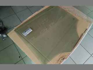 bontott VW GOLF PLUS Bal hátsó Ablak