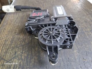 bontott VW GOLF PLUS Bal hátsó Ablakemelő Motor