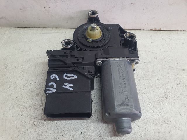 bontott VW GOLF PLUS Bal hátsó Ablakemelő Motor