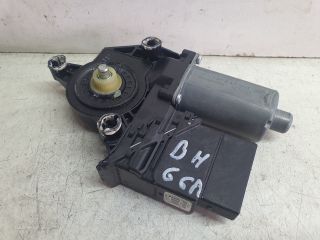 bontott VW GOLF PLUS Bal hátsó Ablakemelő Motor