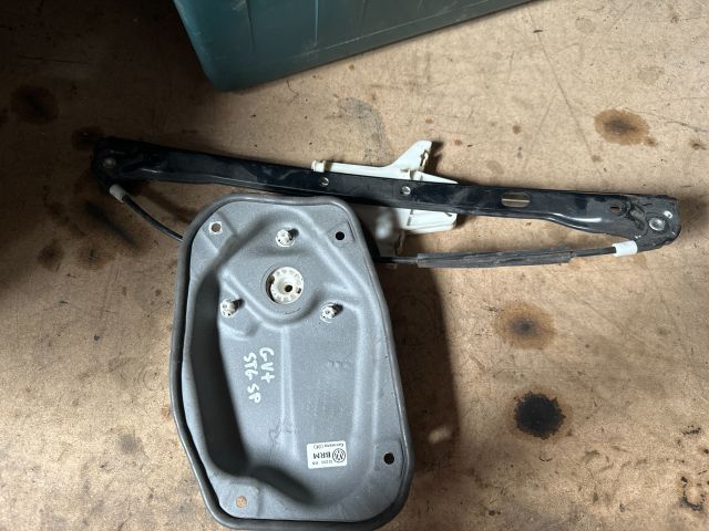 bontott VW GOLF PLUS Bal hátsó Ablakemelő Szerkezet (Elektromos)