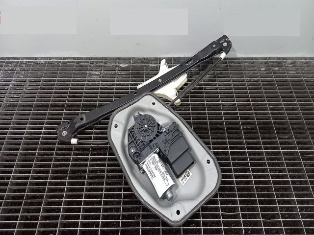 bontott VW GOLF PLUS Bal hátsó Ablakemelő Szerkezet (Elektromos)